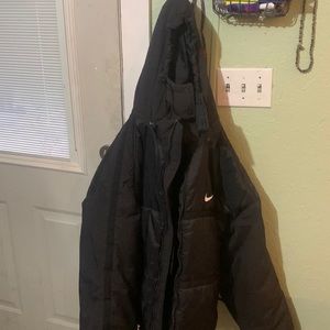 Nike XXL snow jacket with detachable hood